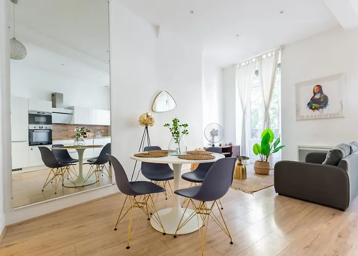 Grand Au Coeur Du Centre Historique *